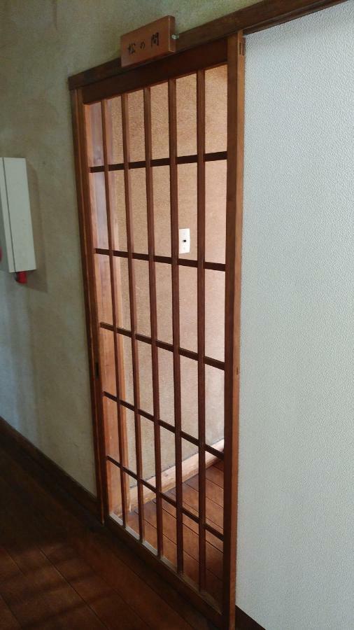 Walking Pilgrimage Hotel Tokiwa Ryokan Ozu  Extérieur photo