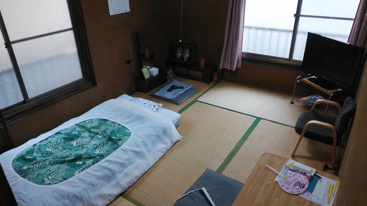 Walking Pilgrimage Hotel Tokiwa Ryokan Ozu  Extérieur photo