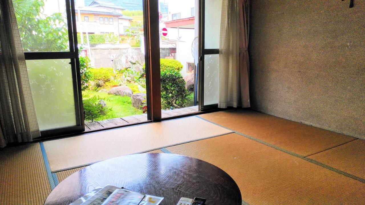 Walking Pilgrimage Hotel Tokiwa Ryokan Ozu  Extérieur photo